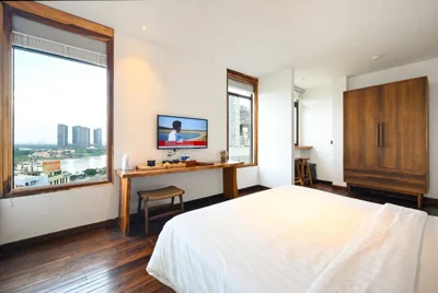 Sky Gem River View — Sky Gem Central Hotel